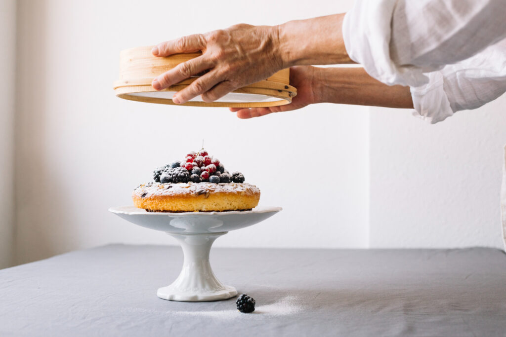 How to Store and Freeze Bundt Cake